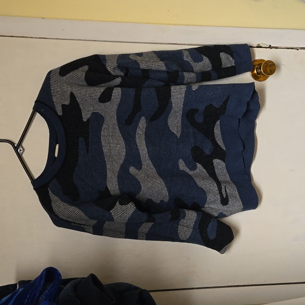 Sweater, blue black and gray camo design by greige ans size large